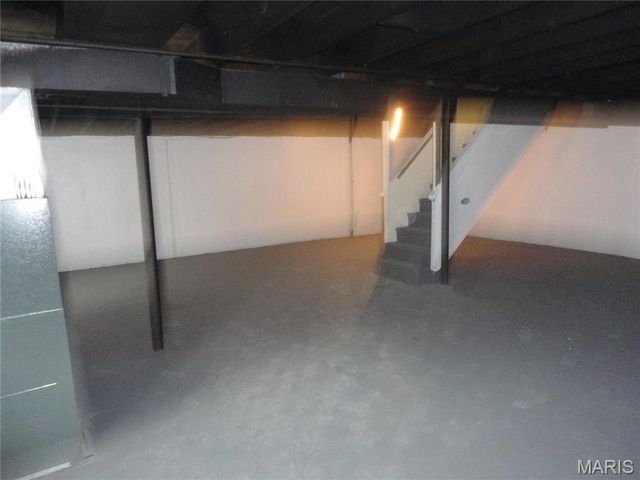 11615 Mehl Avenue, Florissant, MO 63033