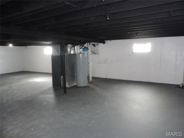 11615 Mehl Avenue, Florissant, MO 63033