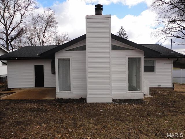 11615 Mehl Avenue, Florissant, MO 63033