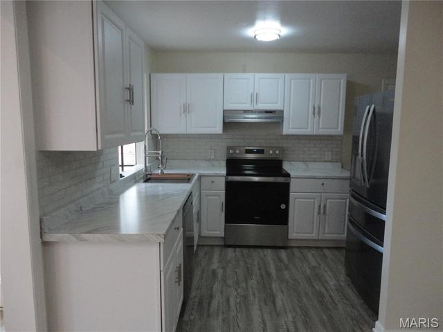 11615 Mehl Avenue, Florissant, MO 63033