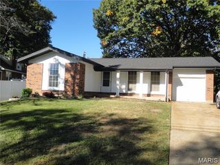 11615 Mehl Avenue, Florissant, MO 63033