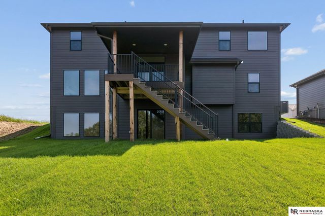 11008 N 172 Street, Bennington, NE 68007