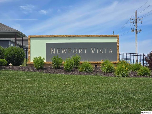 11008 N 172 Street, Bennington, NE 68007