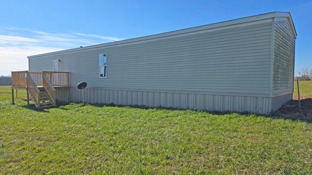 30 Nichols Branch Road, Annville, KY 40402