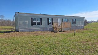 30 Nichols Branch Road, Annville, KY 40402