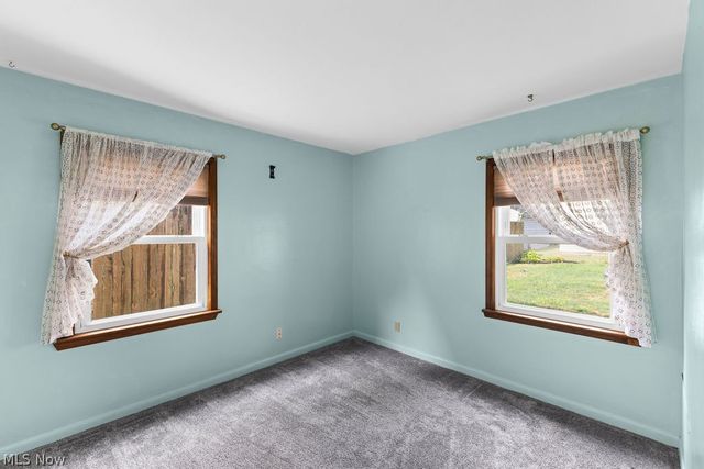 1960 Tudor Street, Cuyahoga Falls, OH 44221