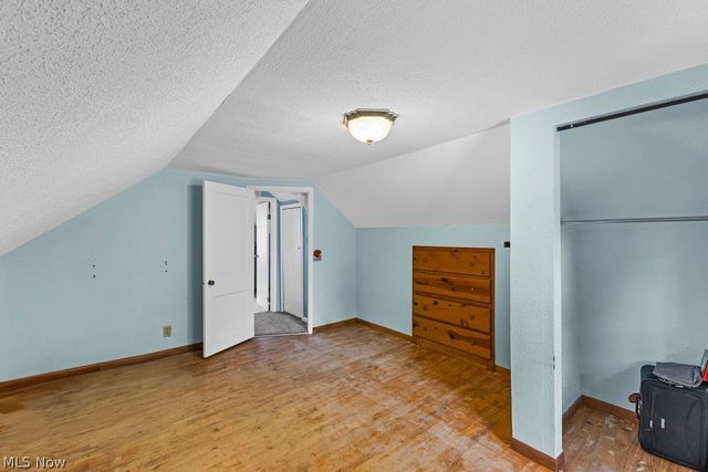 1960 Tudor Street, Cuyahoga Falls, OH 44221