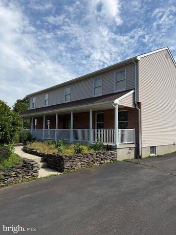 1491 KUSER, Hamilton Township, NJ 08619