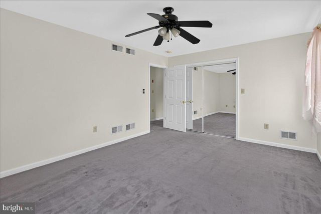 1491 KUSER, Hamilton, NJ 08619