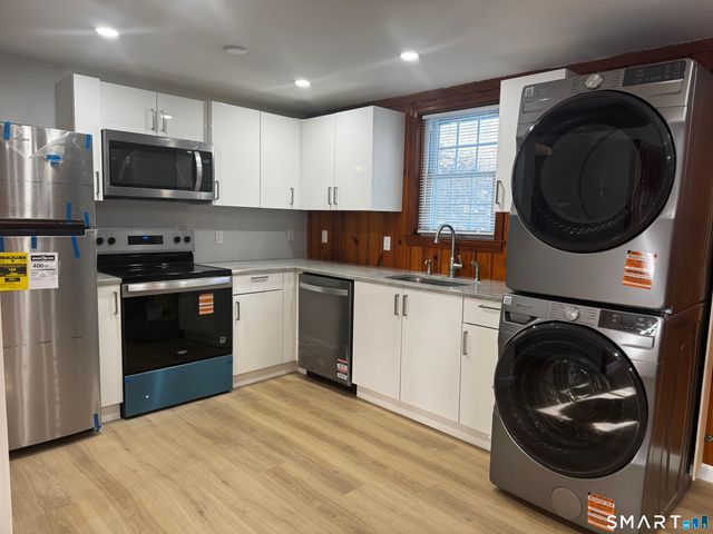 352 Hotchkiss Road, Orange, CT 06477