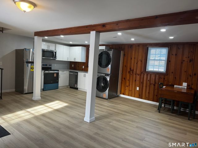 352 Hotchkiss Road, Orange, CT 06477