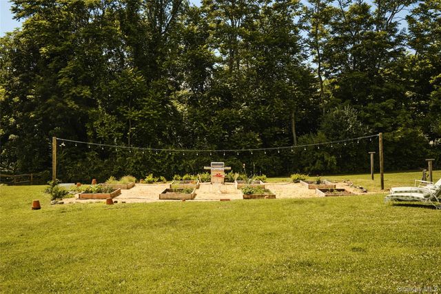 637 Route 308, Rhinebeck, NY 12572