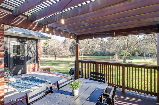 18215 Boss Conner Road, Gulfport, MS 39503