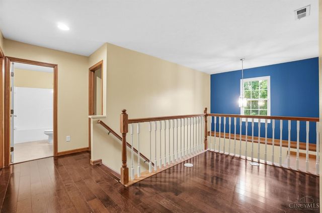 1264 Kables Mill Drive, Sugarcreek Twp, OH 45305