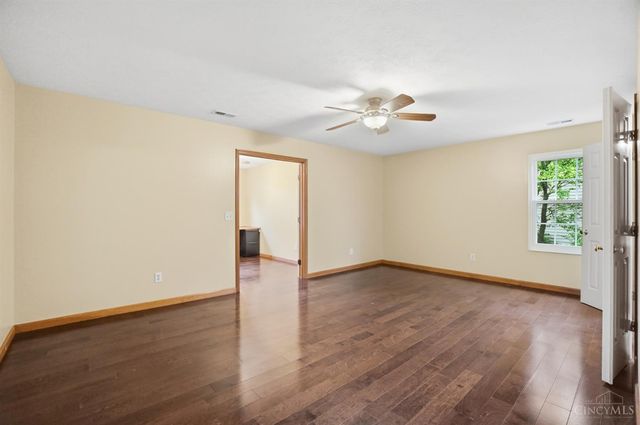 1264 Kables Mill Drive, Sugarcreek Twp, OH 45305