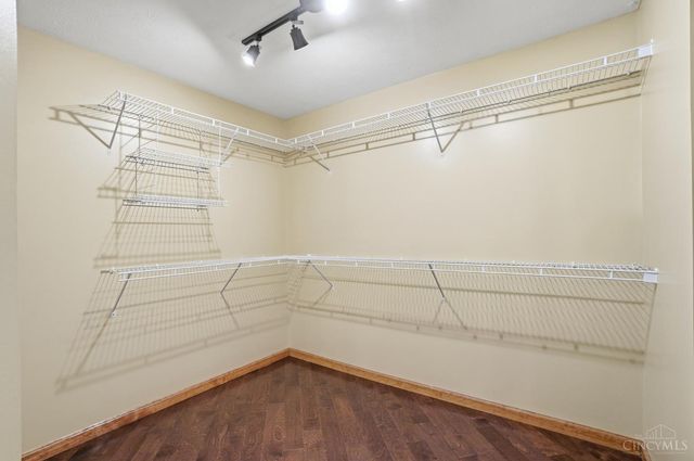 1264 Kables Mill Drive, Sugarcreek Twp, OH 45305