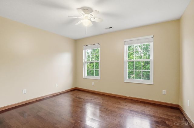 1264 Kables Mill Drive, Sugarcreek Twp, OH 45305