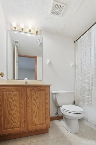 1264 Kables Mill Drive, Sugarcreek Twp, OH 45305