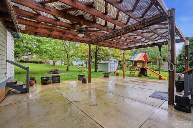 1264 Kables Mill Drive, Sugarcreek Twp, OH 45305
