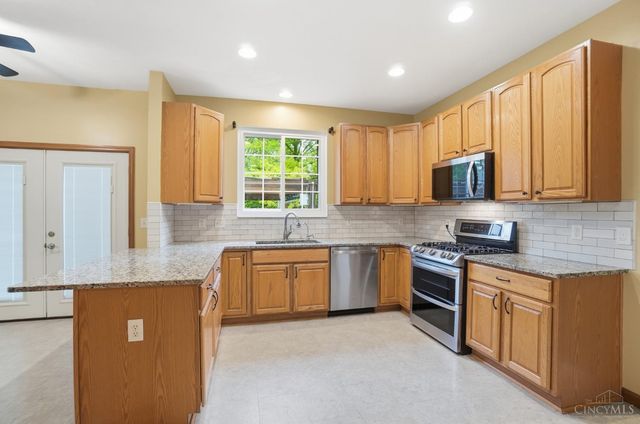1264 Kables Mill Drive, Sugarcreek Twp, OH 45305