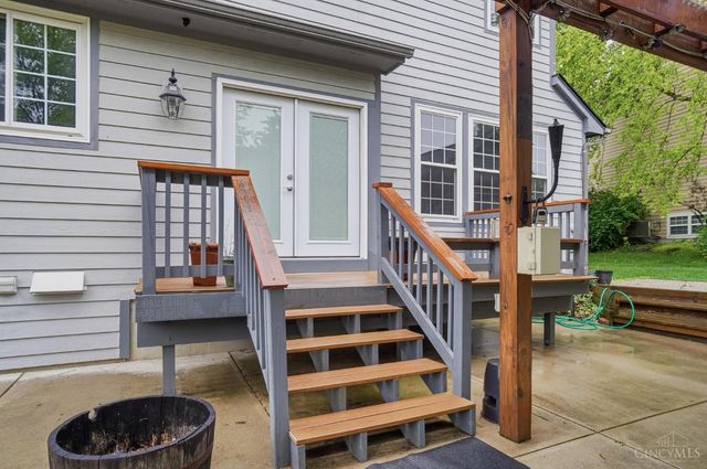 1264 Kables Mill Drive, Sugarcreek Twp, OH 45305