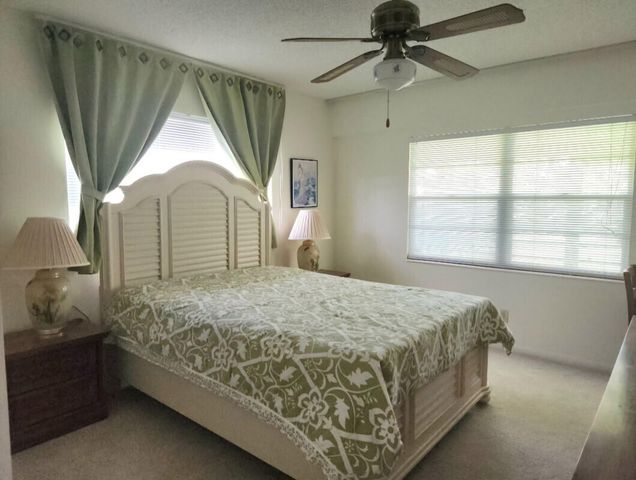 158 Preston Way, Boca Raton, FL 33434