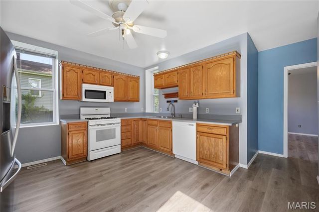 3202 Regal Place, St Louis, MO 63139