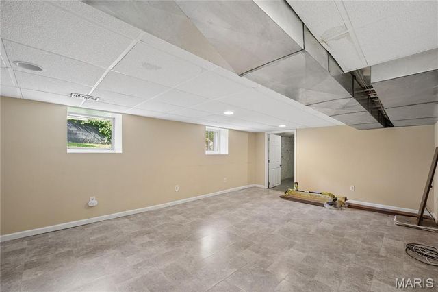 3202 Regal Place, St Louis, MO 63139