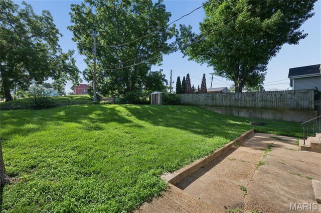 3202 Regal Place, St Louis, MO 63139