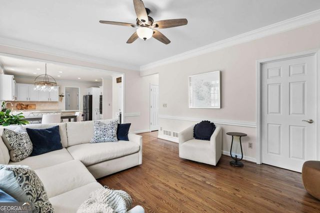 10985 Pennbrooke Crossing, Johns Creek, GA 30097