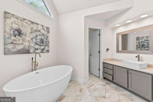 10985 Pennbrooke Crossing, Johns Creek, GA 30097