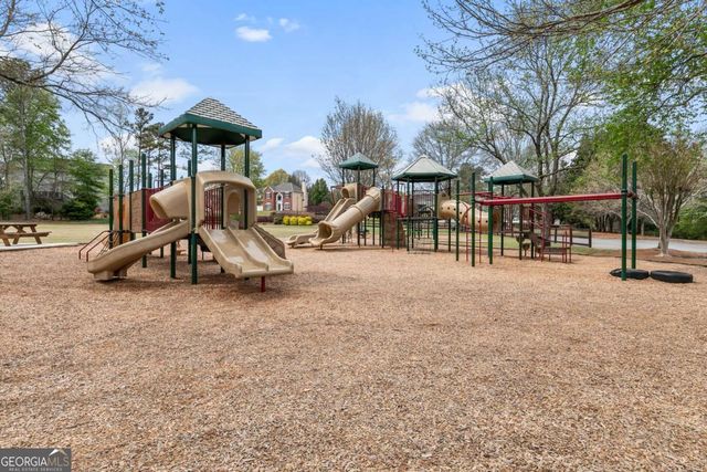 10985 Pennbrooke Crossing, Johns Creek, GA 30097