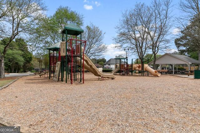 10985 Pennbrooke Crossing, Johns Creek, GA 30097