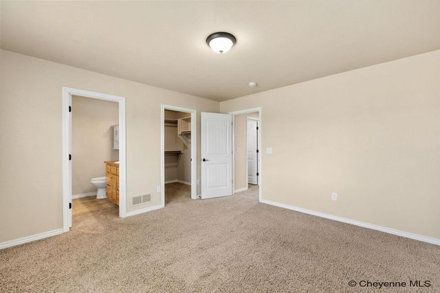 5910 OTTAWA DR, Cheyenne, WY 82009