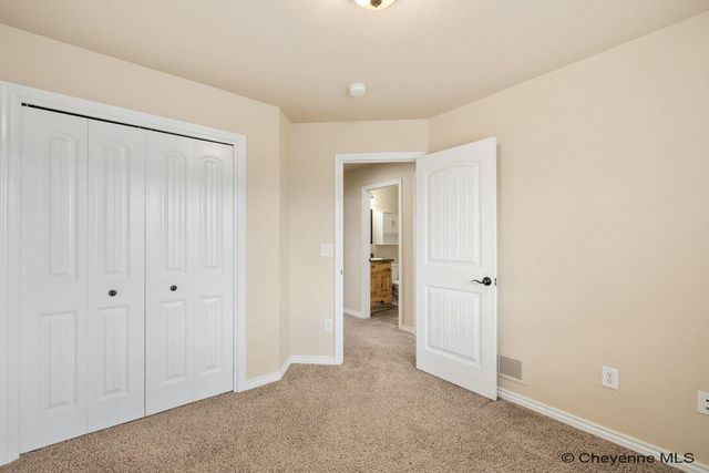5910 OTTAWA DR, Cheyenne, WY 82009