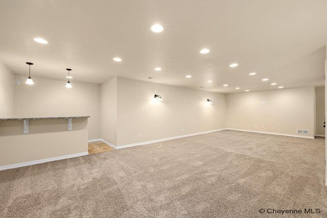 5910 OTTAWA DR, Cheyenne, WY 82009