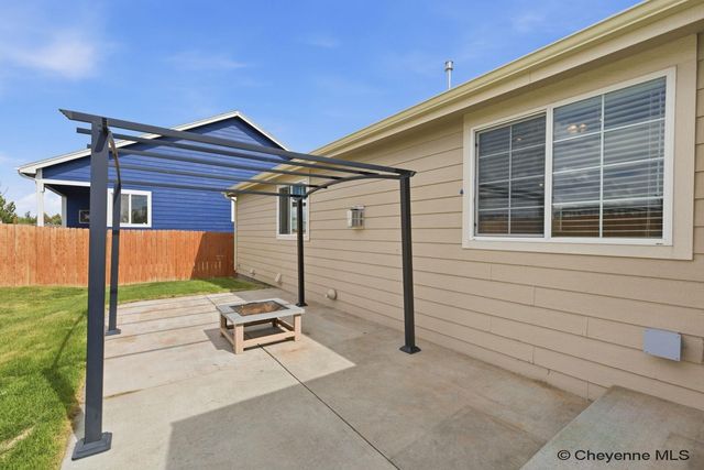 5910 OTTAWA DR, Cheyenne, WY 82009