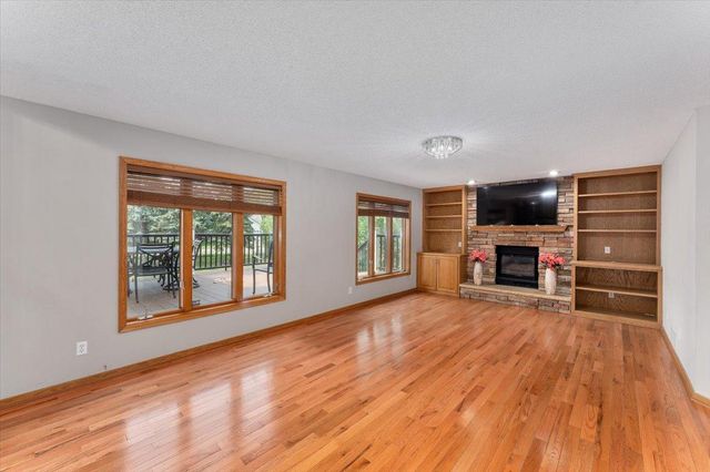 7087 Wellington Lane N, Maple Grove, MN 55369