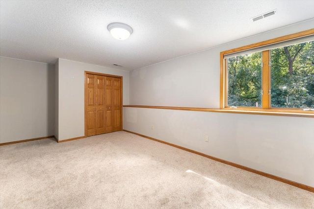 7087 Wellington Lane N, Maple Grove, MN 55369