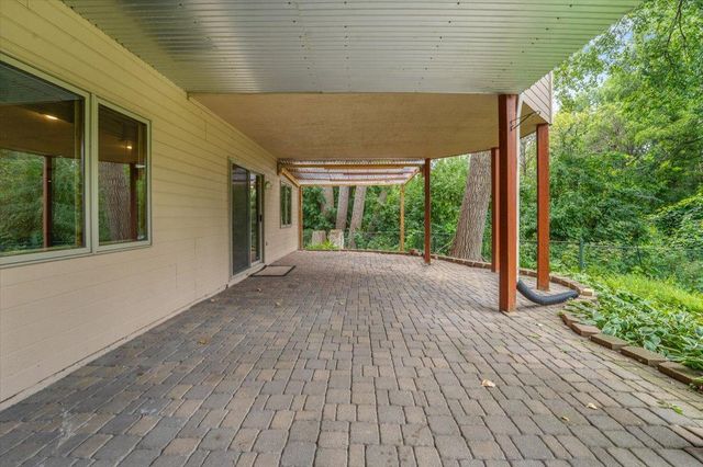7087 Wellington Lane N, Maple Grove, MN 55369