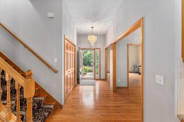 7087 Wellington Lane N, Maple Grove, MN 55369