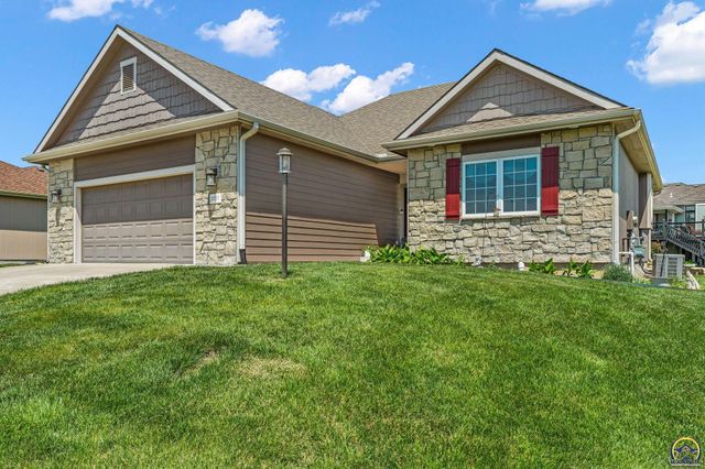 3228 SE Blazing Star DR, Topeka, KS 66609