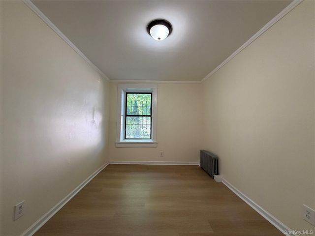 737 Warburton Avenue 1L, Yonkers, NY 10701