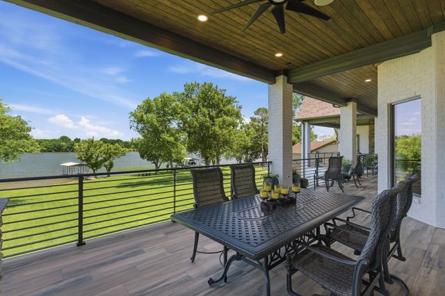 1167 Windsor Dr, Gallatin, TN 37066