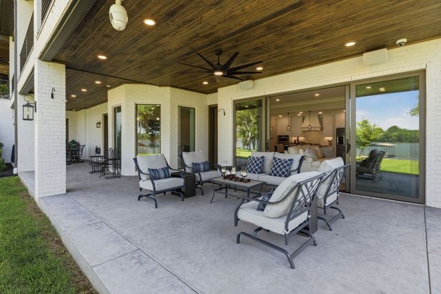 1167 Windsor Dr, Gallatin, TN 37066