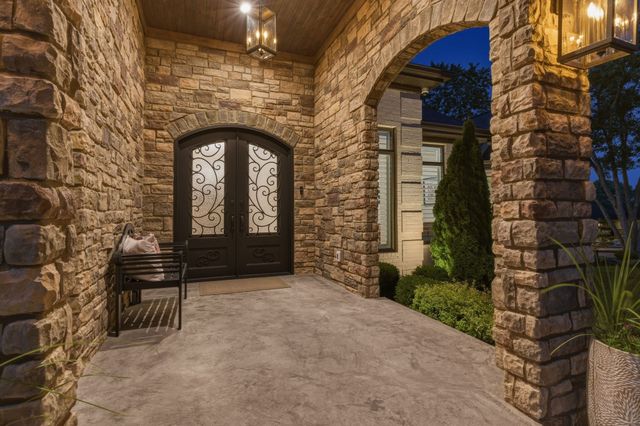 1167 Windsor Dr, Gallatin, TN 37066