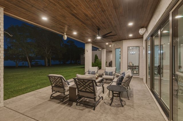 1167 Windsor Dr, Gallatin, TN 37066