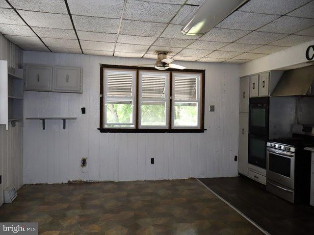 314 FELTON AVE, Sharon Hill, PA 19079