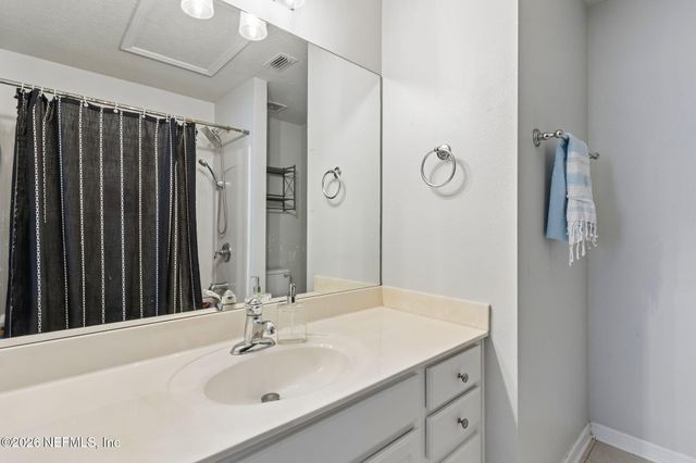 6618 ARCHING BRANCH Circle, Jacksonville, FL 32258