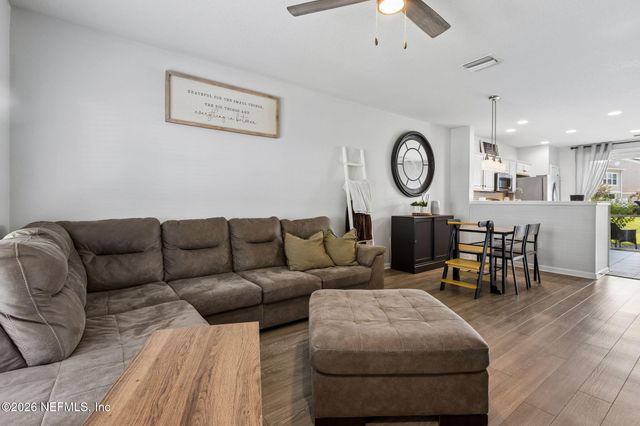 6618 ARCHING BRANCH Circle, Jacksonville, FL 32258